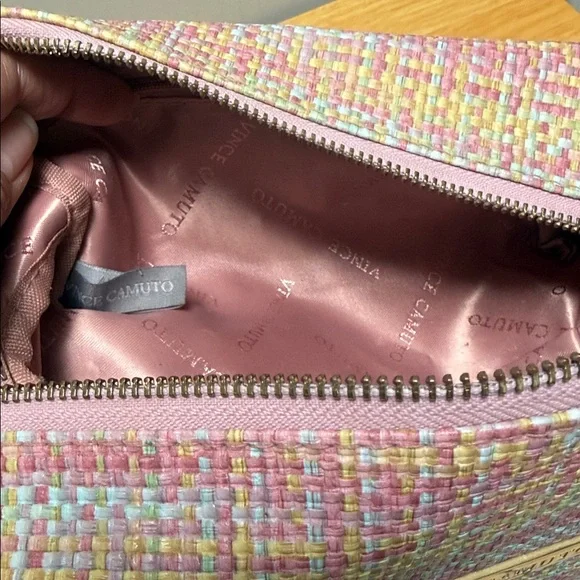 Vince Camuto Pastel Woven Cosmetic Bag 💕 - Picture 12 of 17
